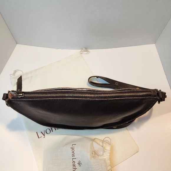 Lyons Leather Co. Espresso Queen Bee Brown Leather Crossbody And Baby Bee - Picture 12 of 12